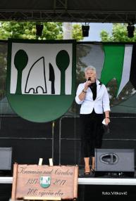 Moderátorka festivalu Kamenické dni 2017 - p. Mári Moderátorka festivalu Kamenické dni 2017 - p. Mári